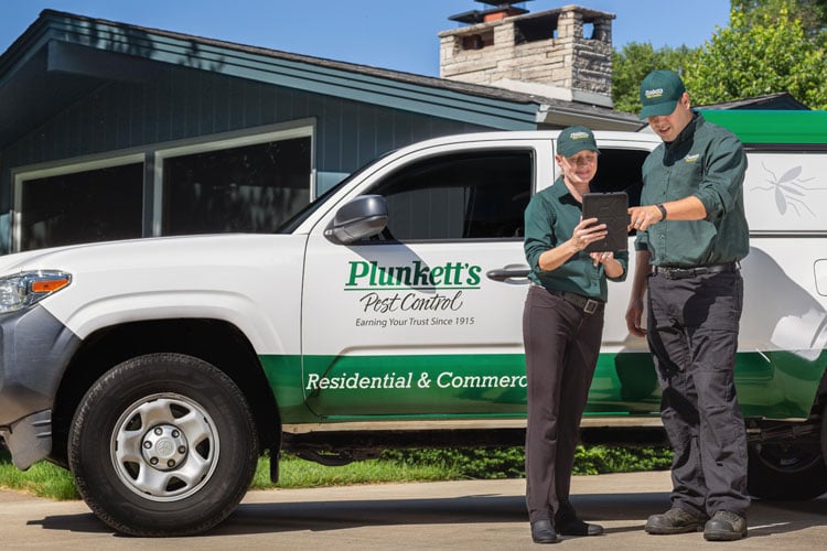Pest Control Techs By Service Truck